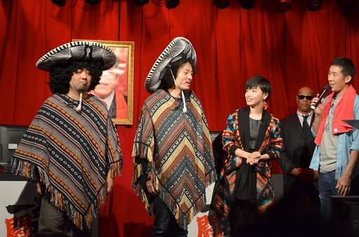 画像ギャラリー No.014のサムネイル画像 / 「メタルギア ライジング リベンジェンス」や「SOUL SACRIFICE」が披露された,アントニオ猪木さん主宰の生放送「一遊闘魂」をレポート