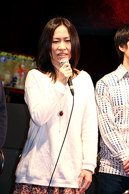 画像ギャラリー No.013のサムネイル画像 / 稲船敬二氏らが「ソウル・サクリファイス」開発現場の裏側を赤裸々に語る。イベント「『ソウル・サクリファイス』共闘サミット」のトークセッションをレポート