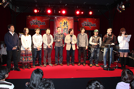 画像ギャラリー No.017のサムネイル画像 / 稲船敬二氏らが「ソウル・サクリファイス」開発現場の裏側を赤裸々に語る。イベント「『ソウル・サクリファイス』共闘サミット」のトークセッションをレポート