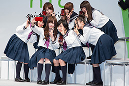 画像ギャラリー No.022のサムネイル画像 / HTC,12月上旬発売予定となる「HTC J butterfly」のプレスイベントを開催。使いやすさを追求したハイエンド端末