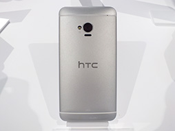 ���������꡼ No.006�Υ���ͥ������ / KDDI��2013ǯ�ƥ��ޥۡ���4������ݡ��ȡ�Xperia UL�Υ٥���ޡ����ƥ��ȷ�̤����