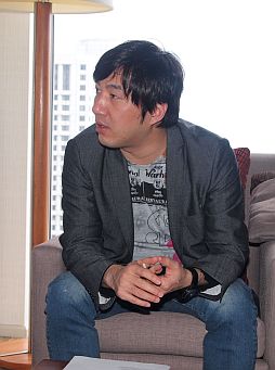 ���������꡼ No.005�Υ���ͥ������ / ��GDC 2013�Ͻ�������饯��������⤯�������⡼�ɤ⤢�ꡣ���饹�ۥåѡ����ޥ˥ե������奢�ο����Killer is Dead�פˤĤ��ơ����Ĺ���ˤ��줳��ʹ���Ƥߤ�