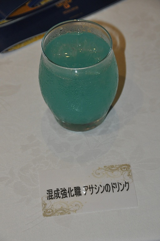 画像ギャラリー No.033のサムネイル画像 / カプコンバーのグランドメニューが7月19日にリニューアル。「アイルーでパズルー」のゲーム大会も行われた試食会をレポート