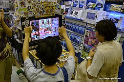 ���������꡼ No.010�Υ���ͥ������ / �֥����롼�ǥѥ��롼���з褬�Ԥ�줿�����ॺ�ޡ���Ǥ�ŹƬ�θ�����ݡ��ȡ��֥ϥ��Ȥ��פ˽б�Ǥ��뤫�⤷��ʤ�ŹƬ�θ����8��7��������Ǽ»� 