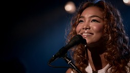 ���������꡼ No.001�Υ���ͥ������ / ���ꥹ���롦�������󤬲Τ�����񥳥쥯������TVCM�����������������