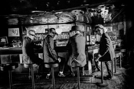 ���������꡼ No.001�Υ���ͥ������ / ��ñ�֤θספΥơ��ޥ��󥰤˲��Ͷ���Ρ��ˤη��ϡפ����ꡣ����ܵ�ǰ�طʤ�ץ쥼���