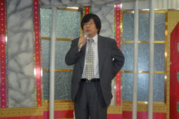 画像ギャラリー No.002のサムネイル画像 / ヴィクトリースパークに「未来日記」と「輪廻のラグランジェ」「這いよれ!ニャル子さん」の参戦が決定。ブシロード戦略発表会2012(初夏)レポート