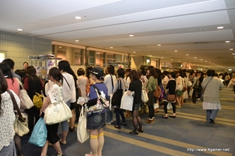 画像ギャラリー No.075のサムネイル画像 / 「テイルズ オブ フェスティバル 2012」はスペシャルスキットやライブ,そしてダラダラトーク(?)で大盛り上がり。5周年を迎えたシリーズの祭典をレポート