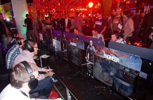 ꡼ No.002Υͥ / E3 2012ϡGears of WarJudgmentפΥץ쥤ݡȤǺܡޥץ쥤䡼⡼ɡOverrunɤϡHordeɤȡBeastɤݤ碌褦ʥ롼