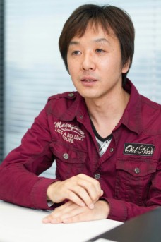 3D演出を用いたリッチなソーシャルゲーム「戦場のヴァルキュリアDUEL」の運営/開発スタッフにインタビュー