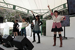 画像ギャラリー No.005のサムネイル画像 / 徳島で「アイドルマスター シャイニーフェスタ スペシャルステージ in マチ★アソビ」開催。シャイニーフェスタの実演やライブも行われたイベントの模様を紹介