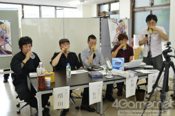 画像ギャラリー No.005のサムネイル画像 / 「円卓の生徒 The Eternal Legend」がいよいよ10月4日に発売。スペシャルゲストも迎えて行われた「EXP Channel」公開放送の模様をレポート