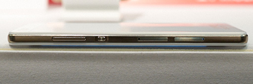 画像集 No.037のサムネイル画像 / 「Nexus 6P」はゲーム用途に適するか？ Xperia Z5の「デレステ」追試も実施したソフトバンク2015〜16冬春スマートフォンテストレポート