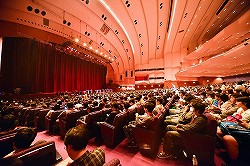 画像ギャラリー No.002のサムネイル画像 / 総勢11名のキャストによる「BLAZBLUE」史上最大のお祭り騒ぎ「ぶるらじH(はいぱー) in パシフィコ横浜 あーくふぇすだよ!公開録音すぺしゃる!!」の模様をレポート