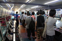 画像集#006のサムネイル/セリカとラムダが参戦した「BLAZBLUE CHRONOPHANTASMA Ver.2.0」ロケテストレポート。森Pへのミニインタビューも掲載