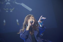 画像ギャラリー No.010のサムネイル画像 / Zepp Tokyoを蒼く染め上げた「BLAZBLUE MUSIC LIVE 2015」をレポート。森利道氏と石渡太輔氏へのインタビューも合わせて掲載