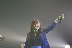 画像ギャラリー No.013のサムネイル画像 / Zepp Tokyoを蒼く染め上げた「BLAZBLUE MUSIC LIVE 2015」をレポート。森利道氏と石渡太輔氏へのインタビューも合わせて掲載