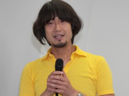 ꡼ No.002Υͥ / 2ܤˡҥѥ֥å󥰤ȯɽ줿ONE-UP ץ쥹ե2012ץݡ