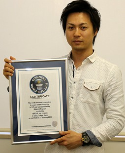 画像集#012のサムネイル/ONE-UPの「メガミエンゲイジ!」がオンラインゲーム初(?)のギネス世界記録に認定。その経緯と新作スマホアプリ「メガミエンゲイジ!クエスト」について聞いてみた