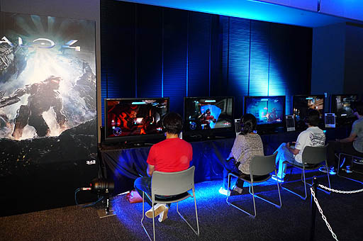 画像ギャラリー No.011のサムネイル画像 / 最新タイトルの情報を開発者自らが語る。「Xbox 360『大』感謝祭 2012 夏」で行われた「怒首領蜂最大往生」「Halo 4」のステージをレポート