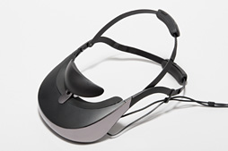 ソニー製ヘッドマウントディスプレイ Hmz T3w Hmz T3 徹底検証 ゲームを前にした第3世代hmzの価値を探る