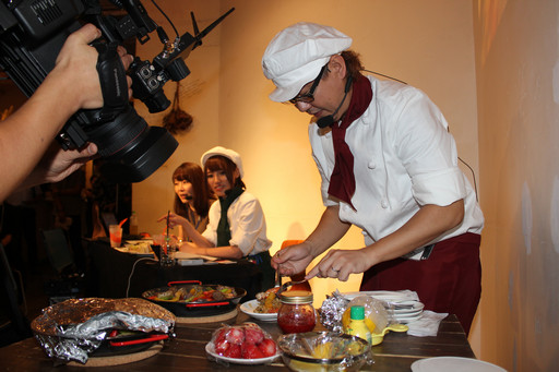 画像ギャラリー No.018のサムネイル画像 / 最新アップデート情報も公開された「『黒い砂漠』拠点接続キャラバン」東京会場をレポート。麥谷氏と榊原あやさんの料理勝負の行方は?