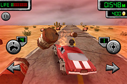 画像ギャラリー No.006のサムネイル画像 / ゾンビ達をはねのけながら荒野を駆け抜ける。iOS向けアクションレース「The Last Driver」を紹介する「(ほぼ)日刊スマホゲーム通信」第56回