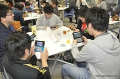 画像集#024のサムネイル/東京と大阪のモンハン部部員が「モンスターハンター3(トライ)G HD Ver.」のネットワークモードを初体験。ザ・たっちも東西に分かれて出演した「オンライン東西コミュ交流会」をレポート