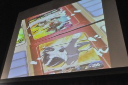 画像ギャラリー No.011のサムネイル画像 / 「閃乱カグラTCG UNLIMITED VS」の発売前イベントが花やしきで開催。マーベラスAQLの高木謙一郎氏と飛鳥役の声優・原田ひとみさんも駆けつけた