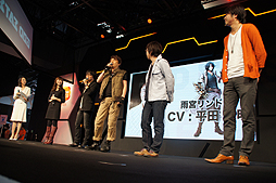 ꡼ No.011Υͥ / TGS 2013ϡGOD EATER 2ȯľڥ륹ơθоʤɤΥץ饤ȯɽʤ줿Ʊơݡ