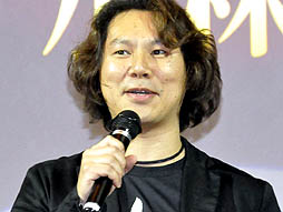 画像ギャラリー No.003のサムネイル画像 / ついに発売となる「Dragon's Dogma: Dark Arisen」の完成発表会をレポート。テーマソングを歌うRaychellさんのライブも