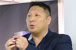 画像ギャラリー No.003のサムネイル画像 / 注目は低背キースイッチ採用の日本語キーボード「Gram Spectrum」。台湾Tesoroのゲーマー向け周辺機器をオウルテックが国内販売開始