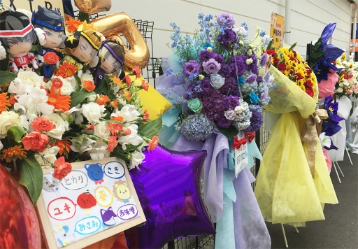 ���������꡼ No.002�Υ���ͥ������ / �֤Ȥ��쥹��6�ͤǲΤ����ʤ���Ϫ�⥢�ꡪ���Ƹ���Υ饤�֡�3 Majesty �� X.I.P. LIVE -SPLASH SUMMER FES 2017-�פ��ݡ���