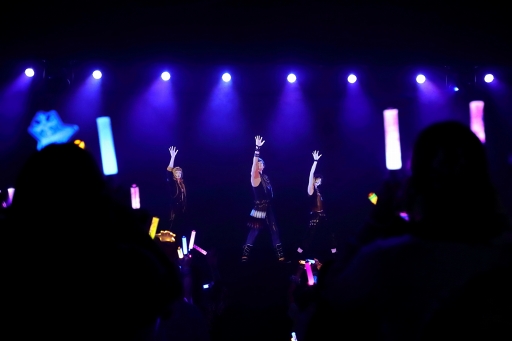 ���������꡼ No.016�Υ���ͥ������ / �֤Ȥ��쥹��6�ͤǲΤ����ʤ���Ϫ�⥢�ꡪ���Ƹ���Υ饤�֡�3 Majesty �� X.I.P. LIVE -SPLASH SUMMER FES 2017-�פ��ݡ���