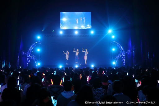 画像集 No.006のサムネイル画像 / 「3 Majesty × X.I.P. LIVE −5th Anniversary Tour in Sanrio Puroland−」。音羽慎之介と神崎 透がメインのシナモロール公演をレポート