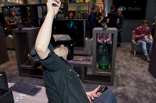 ꡼ No.019 | E3 2014ϺǿǡOculus Riftפ夷ƥθVRбHMDϡȥޥꥪɥ󥲡ˤ⿷򤵤⤿餹