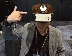 画像ギャラリー No.025のサムネイル画像 / 【西川善司】Unite 2015で,馬に乗り,東京を空中散歩して,白猫や美女と戯れてきた話