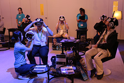 画像集 No.012のサムネイル画像 / ［TGS 2015］Oculus RiftのVRデモ体験レポ。3D酔いへの配慮を前面に打ち出したデモから受けるのは一抹のさみしさ