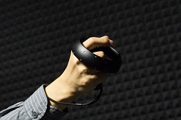 ꡼ No.004 | TGS 2015ͽ۰ʾΡǼ괶Сɤ˶äVR֤˥뿷ǥХOculus Touchθݡ