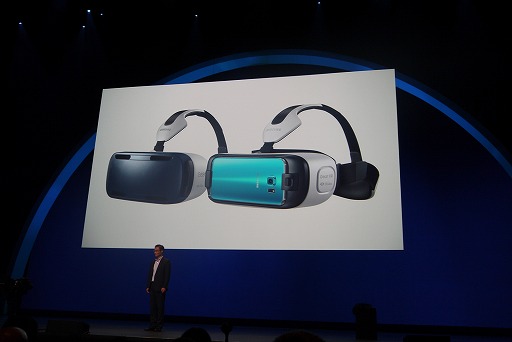 画像ギャラリー No.001のサムネイル画像 / Samsungがコンシューマ版「Gear VR」を2015年11月に99ドルで発売