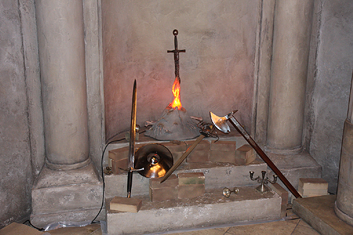 画像ギャラリー No.008のサムネイル画像 / さっそく心を折られた「DARK SOULS II」先行体験会レポート。憔悴しきったマフィア梶田が,ゲームから発せられていた殺意を語る