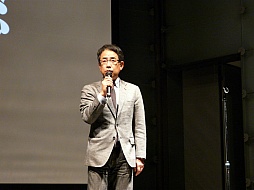 画像ギャラリー No.014のサムネイル画像 / 「ワンピース 海賊無双2 完成披露発表会」の模様をレポート。ペローナ姿の芹那さんがまぶしすぎ