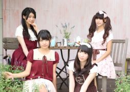 画像ギャラリー No.008のサムネイル画像 / 「ドラゴンポーカー」,LiLiCoさんが出演する新テレビCMを13日より放送