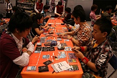 ���������꡼ No.010�Υ���ͥ������ / �֥ݥ��åȥ�󥹥���X��Y�פ�������®�ǥץ쥤���褦��2013ǯ8��17����18��������ӥå������Ȥǳ��Ť����֥ݥ���󥲡��ॷ�硼�פξܺ٤����餫��