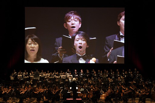 画像ギャラリー No.011のサムネイル画像 / 「紅蓮」までの楽曲にファンが酔いしれた「FFXIV ORCHESTRA CONCERT 2019 -交響組曲エオルゼア-」をレポート