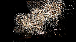 画像ギャラリー No.020のサムネイル画像 / 「FFXIV 10th ANNIVERSARY FIREWORKS & MUSIC」千葉会場レポート。ドローンや花火による光の演出で新生10周年をお祝い