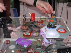 ꡼ No.003 | E3 2013ϡDisney InfinityפǤϡץ쥤䡼äּʬΥǥˡɡפۤΥץ쥤䡼ȥ饦ɤǶͭǽ