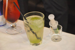 ꡼ No.084 | ץ30ǯǰơCAPCOM BARפΥɥ˥塼˥塼롣쿷줿˥塼ŹͤեȥݡȤǤϤ