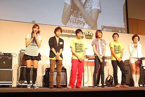 画像ギャラリー No.026のサムネイル画像 / 「KONAMI Arcade Championship 2013」初日の模様をレポート。トップランカー達によるスーパープレイで会場は大盛り上がり