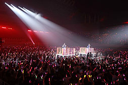 ���������꡼ No.006�Υ���ͥ������ / ¿�̤ʱ�Фȥѥե����ޥ󥹤ǲ���̥λ��������THE IDOLM@STER MILLION LIVE! 2ndLIVE ENJOY H@RMONY!�פ����ͤ��ݡ���